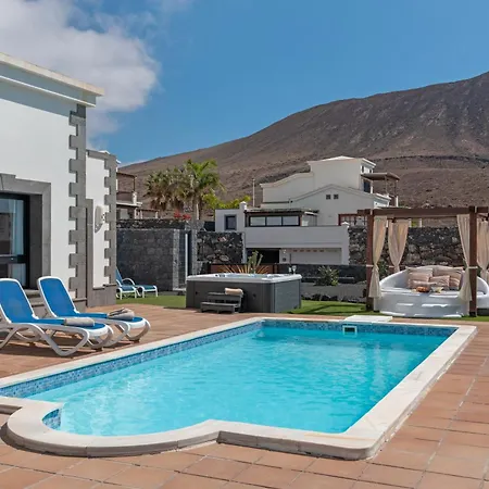 Alisios 58 * Коста Бланка